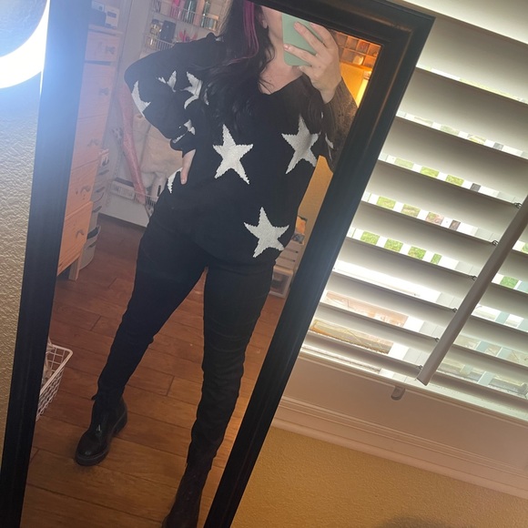 Peach Love Star Knit - Picture 2 of 7